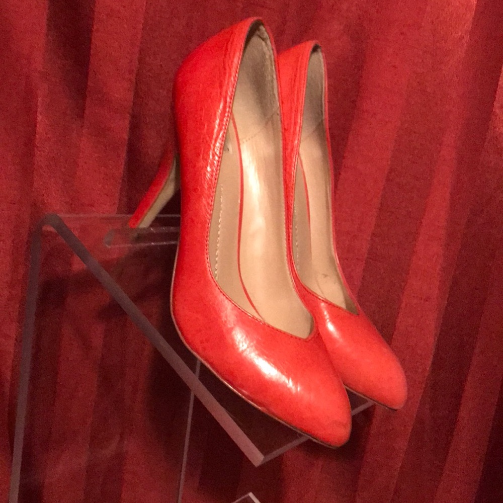 Dolce vita 9 1/2 leather orange pumps